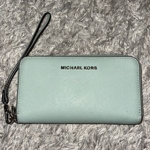 Michael Kors Wristlet/Wallet
